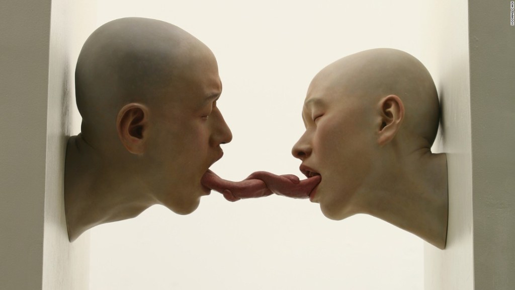 DESENHO COMO “SÍNTESE” E “DESINVENÇÃO”